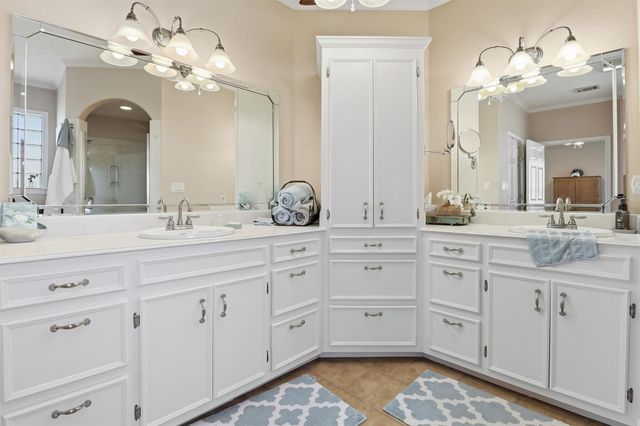 2862 Dees Circle, Sealy, TX 77474