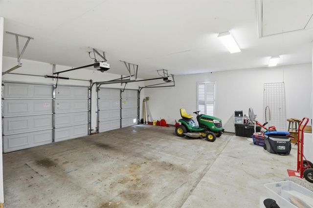 2862 Dees Circle, Sealy, TX 77474