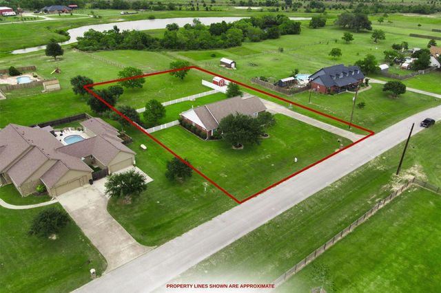 2862 Dees Circle, Sealy, TX 77474