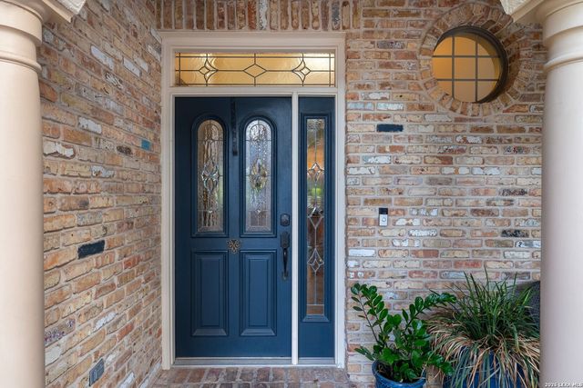 1210 Hymeadow Drive, San Antonio, TX 78258