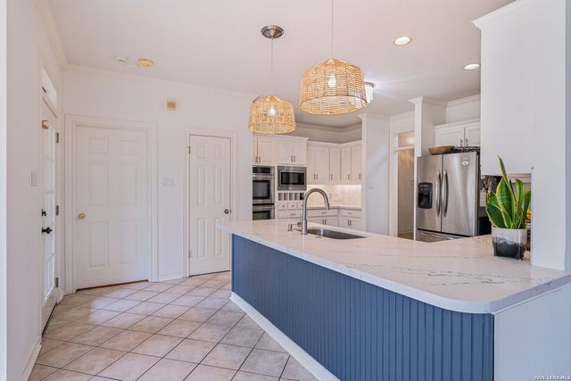 1210 Hymeadow Drive, San Antonio, TX 78258