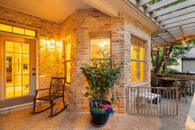 1210 Hymeadow Drive, San Antonio, TX 78258