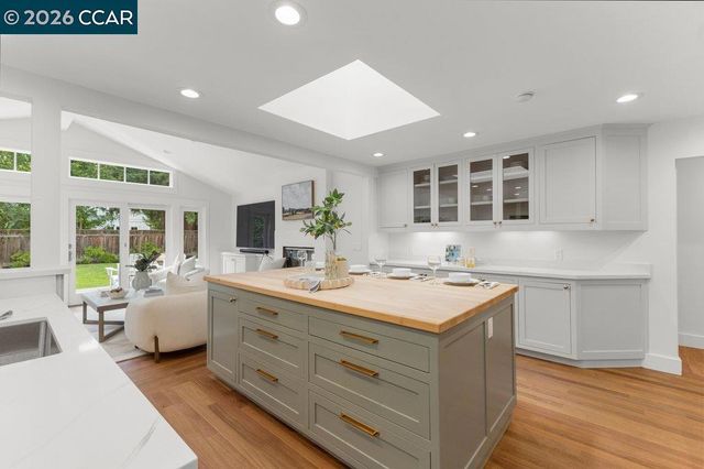 433 Verona Ave, Danville, CA 94526