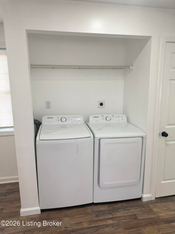 2133 Columbia St, Louisville, KY 40212