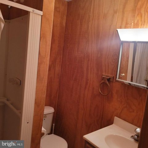 312 OUTLOOK LN, Great Cacapon, WV 25422