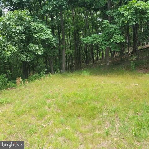 312 OUTLOOK LN, Great Cacapon, WV 25422