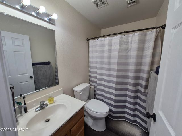 417 N 1st Avenue, Thatcher, AZ 85552