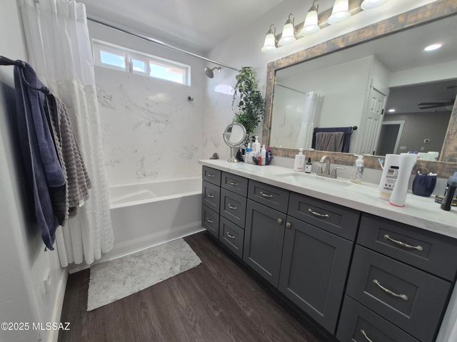 417 N 1st Avenue, Thatcher, AZ 85552