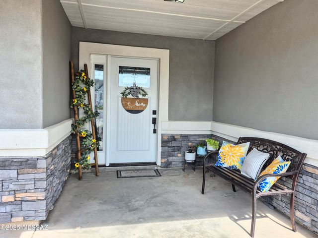 417 N 1st Avenue, Thatcher, AZ 85552