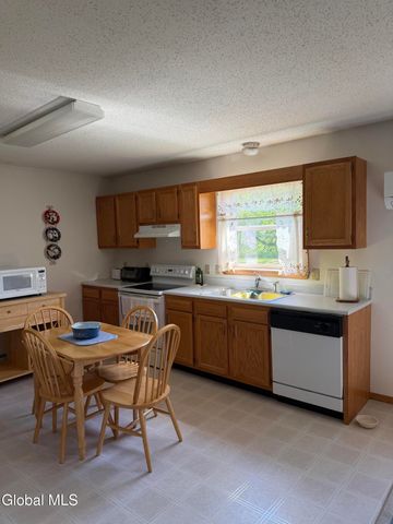 237 S Kingsboro Avenue, Gloversville, NY 12078