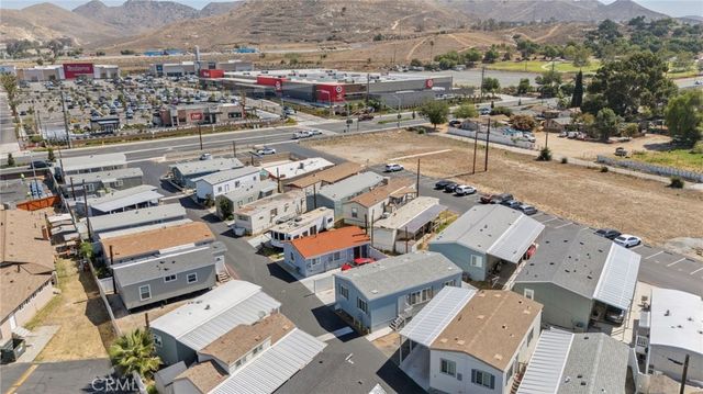 8086 Mission Boulevard 20, Jurupa Valley, CA 92509
