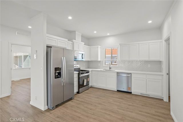 8086 Mission Boulevard 20, Jurupa Valley, CA 92509