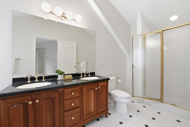 11 Longmeadow Way 11, Acton, MA 01720