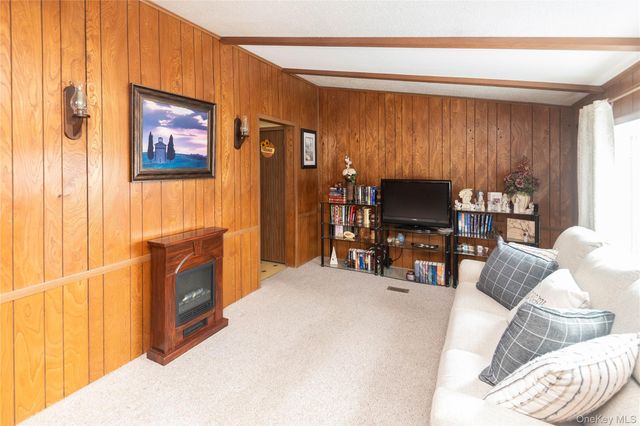 74 Hidden Brook Drive, Hyde Park, NY 12538