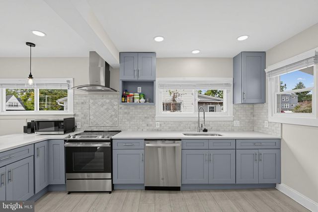 3605 GLENN ST, Philadelphia, PA 19114