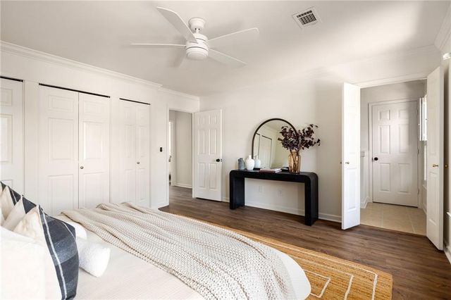 20 Stratford Hall Place NE, Atlanta, GA 30342