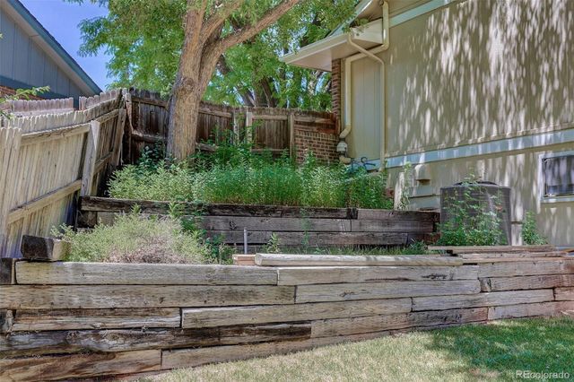 4987 E Lake Avenue, Centennial, CO 80121