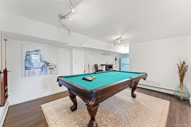 301 Bronxville Road, Bronxville, NY 10708