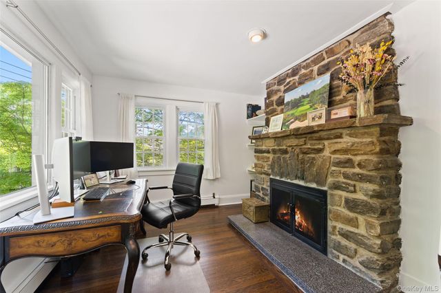 301 Bronxville Road, Bronxville, NY 10708