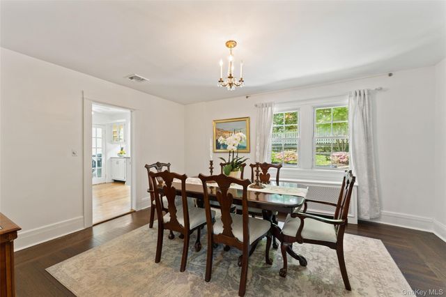 301 Bronxville Road, Bronxville, NY 10708