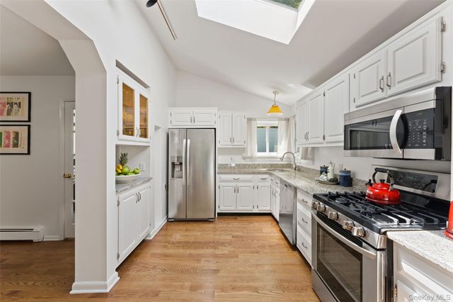 301 Bronxville Road, Bronxville, NY 10708
