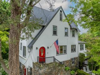 301 Bronxville Road, Bronxville, NY 10708