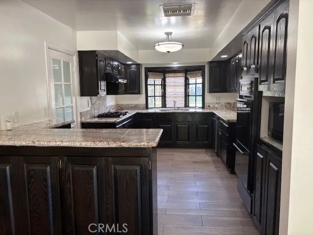 10918 Reseda, Porter Ranch, CA 91326