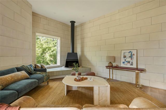 1705 Cliffside DR, Austin, TX 78704