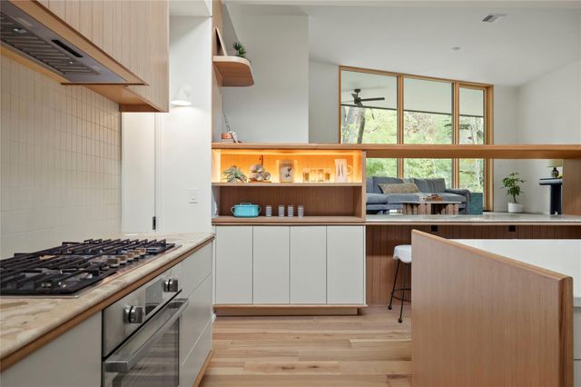 1705 Cliffside DR, Austin, TX 78704