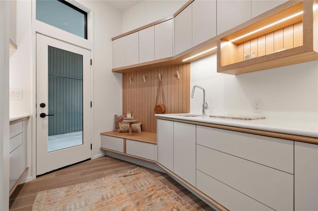 1705 Cliffside DR, Austin, TX 78704