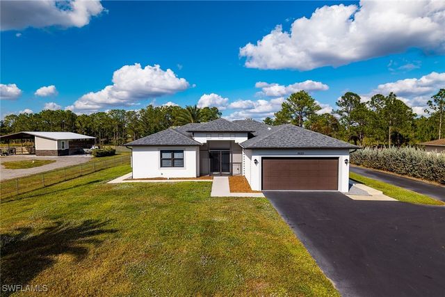 3625 54th AVE NE, Naples, FL 34120