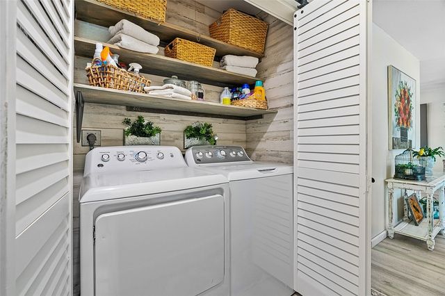 701 Highland Drive SW, Vero Beach, FL 32962