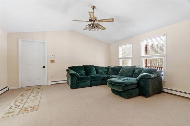 37 Anan Wade Road, Glocester, RI 02857