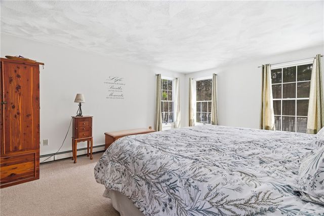 37 Anan Wade Road, Glocester, RI 02857