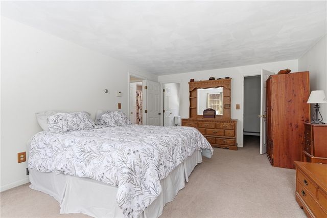 37 Anan Wade Road, Glocester, RI 02857