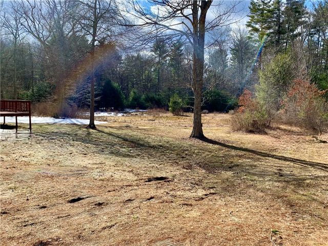 37 Anan Wade Road, Glocester, RI 02857