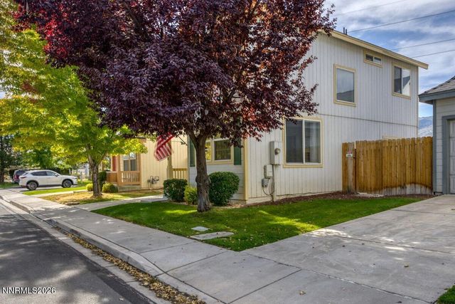 1364 Molly Drive, Carson City, NV 89706