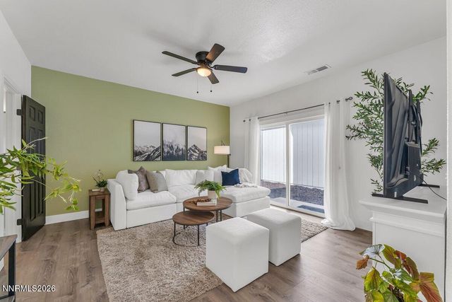 1364 Molly Drive, Carson City, NV 89706