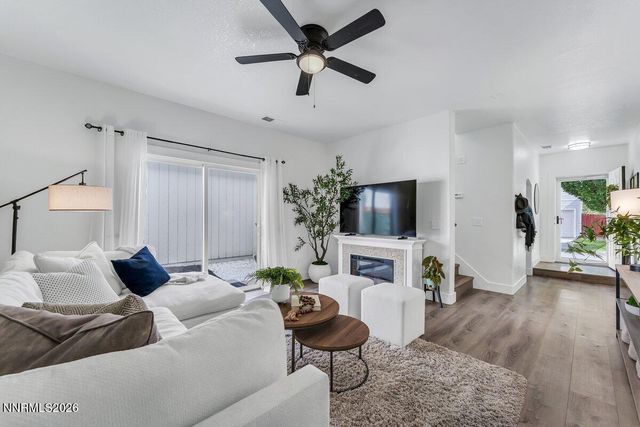 1364 Molly Drive, Carson City, NV 89706
