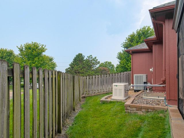 21431 W 112th Terrace, Olathe, KS 66061