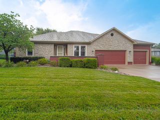 21431 W 112th Terrace, Olathe, KS 66061