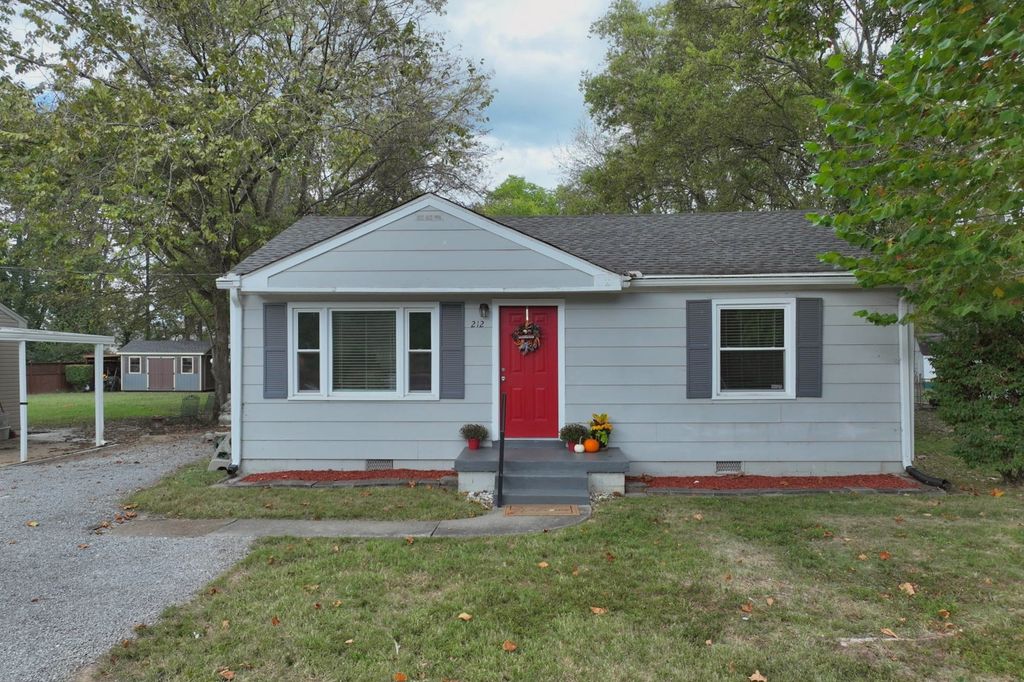 212 Nokes Dr, Hendersonville, TN 37075