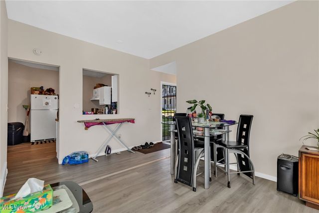 7511 Jeffries Avenue, Garfield Heights, OH 44105