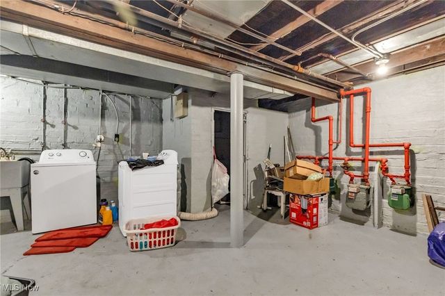 7511 Jeffries Avenue, Garfield Heights, OH 44105