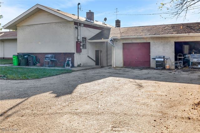 7511 Jeffries Avenue, Garfield Heights, OH 44105