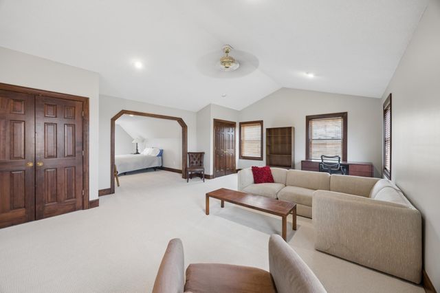 6565 Cherokee Trail W, Eden Prairie, MN 55344