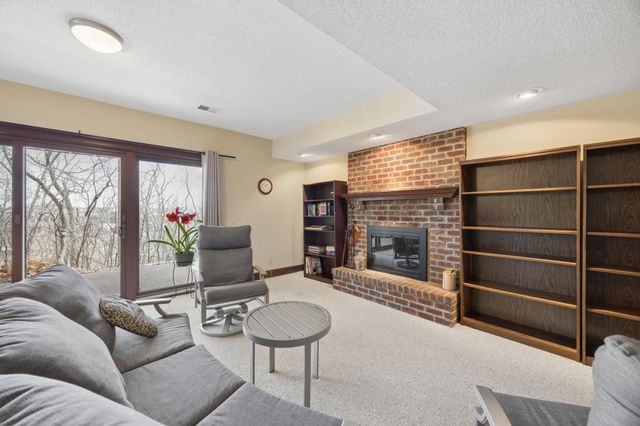 6565 Cherokee Trail W, Eden Prairie, MN 55344