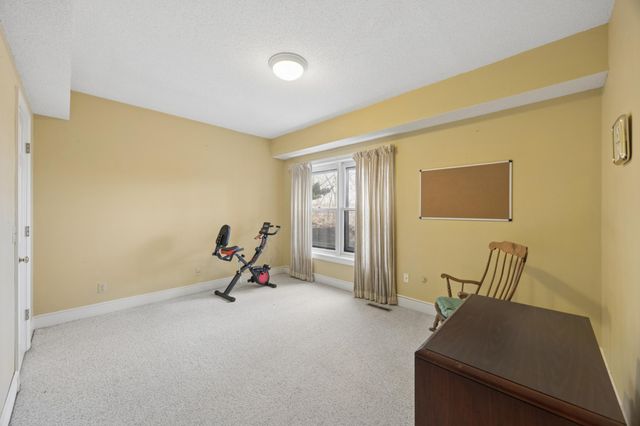 6565 Cherokee Trail W, Eden Prairie, MN 55344