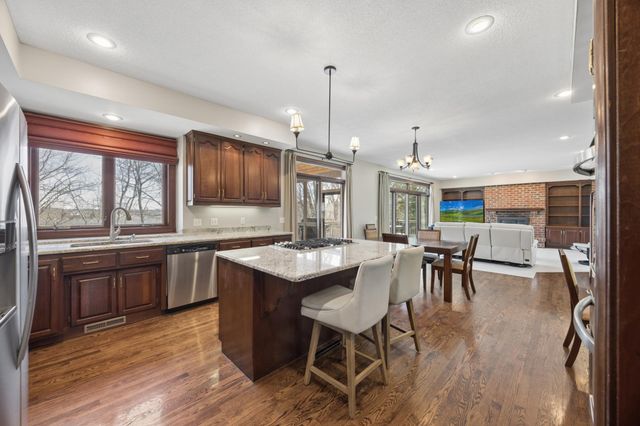 6565 Cherokee Trail W, Eden Prairie, MN 55344