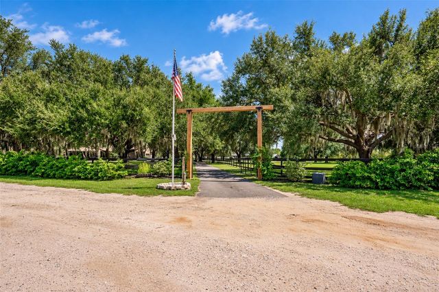 10900 ISLAND GROVE ROAD, Clermont, FL 34711